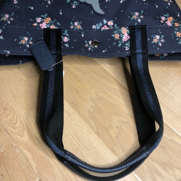 Coach Disney Tote Bag Rose Bouquet Thumper - Picture 5 of 8